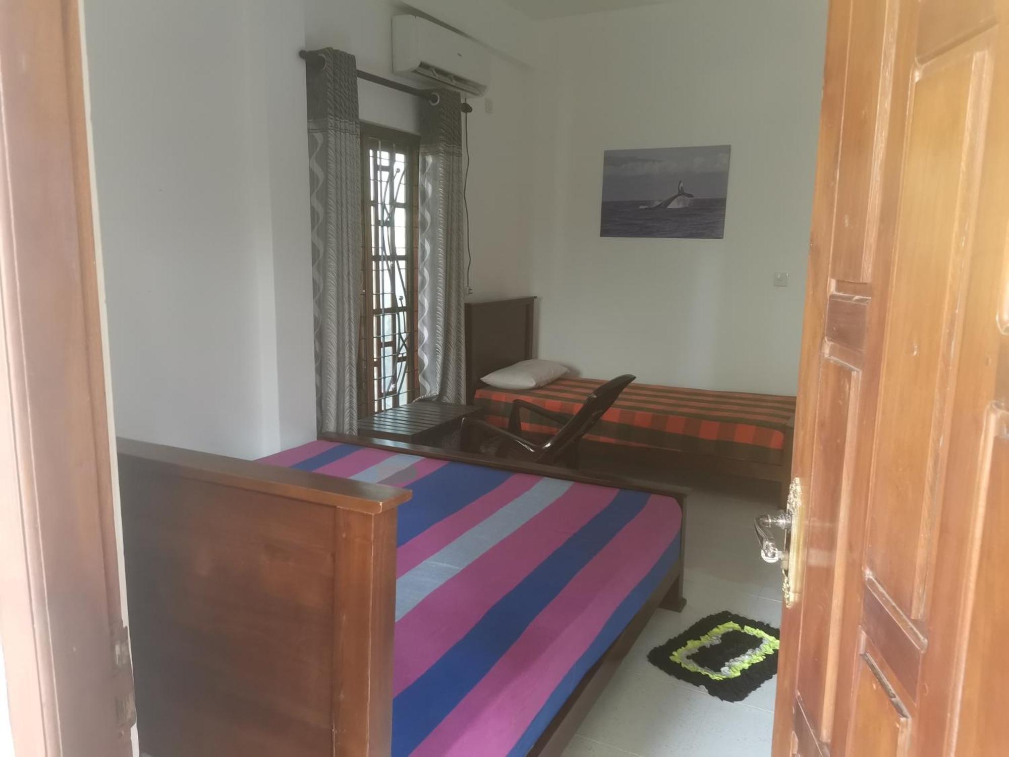 Surf Reef Beach Trincomalee Exterior photo