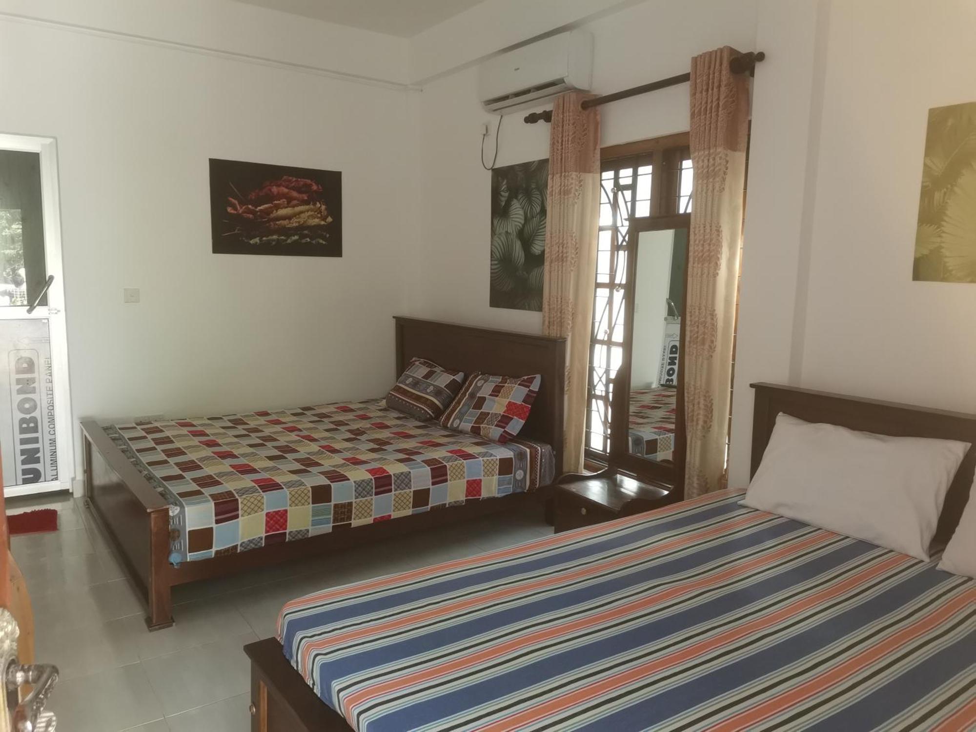 Surf Reef Beach Trincomalee Exterior photo